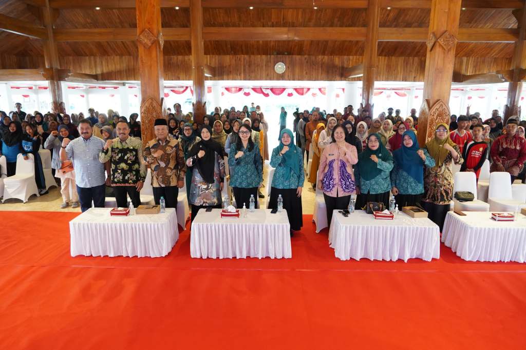 Mbak Cicha Tekankan Lingkungan Keluarga Jadi Benteng Pencegahan Pernikahan&nbsp;Dini