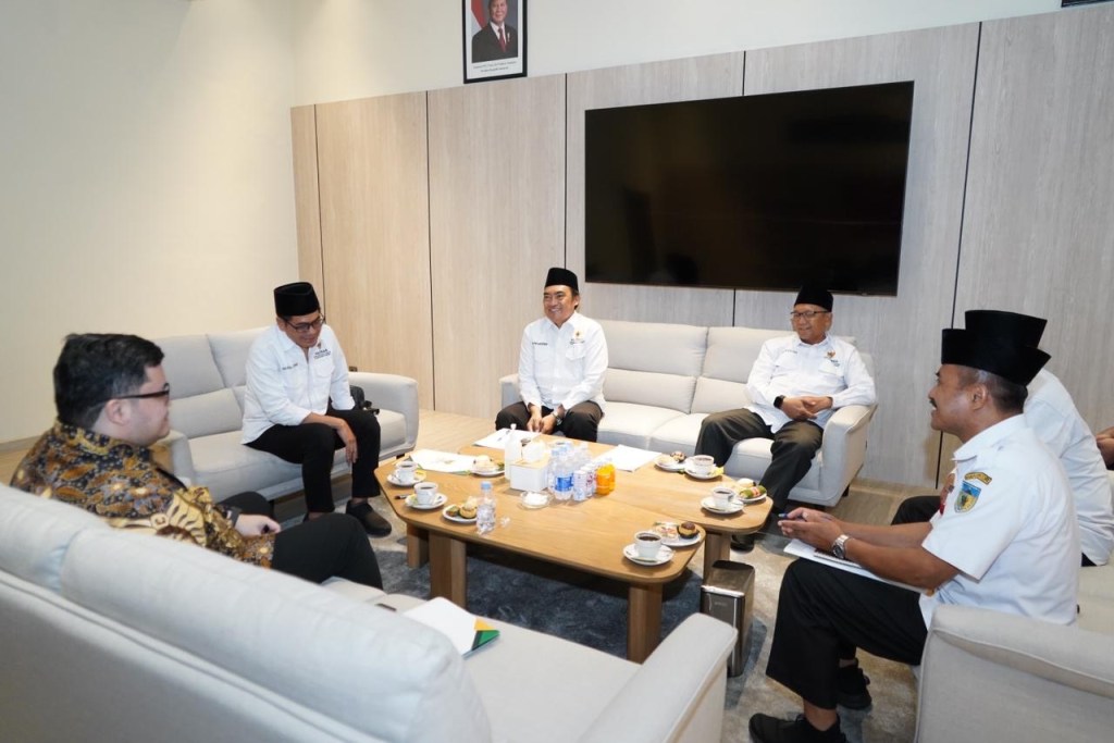 Pengumpulan ZIS Kembali Lampaui Target, Mas Dhito Apresiasi Keterbukaan Baznas Kabupaten Kediri