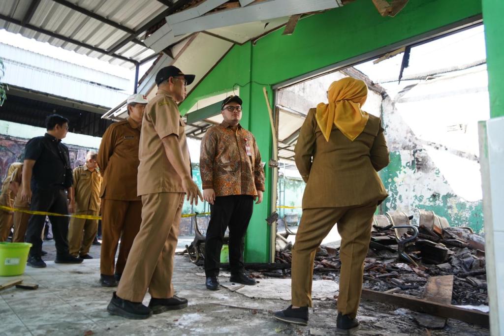 Mas Dhito Bakal Rehab Puskesmas Tiron Pasca Kebakaran