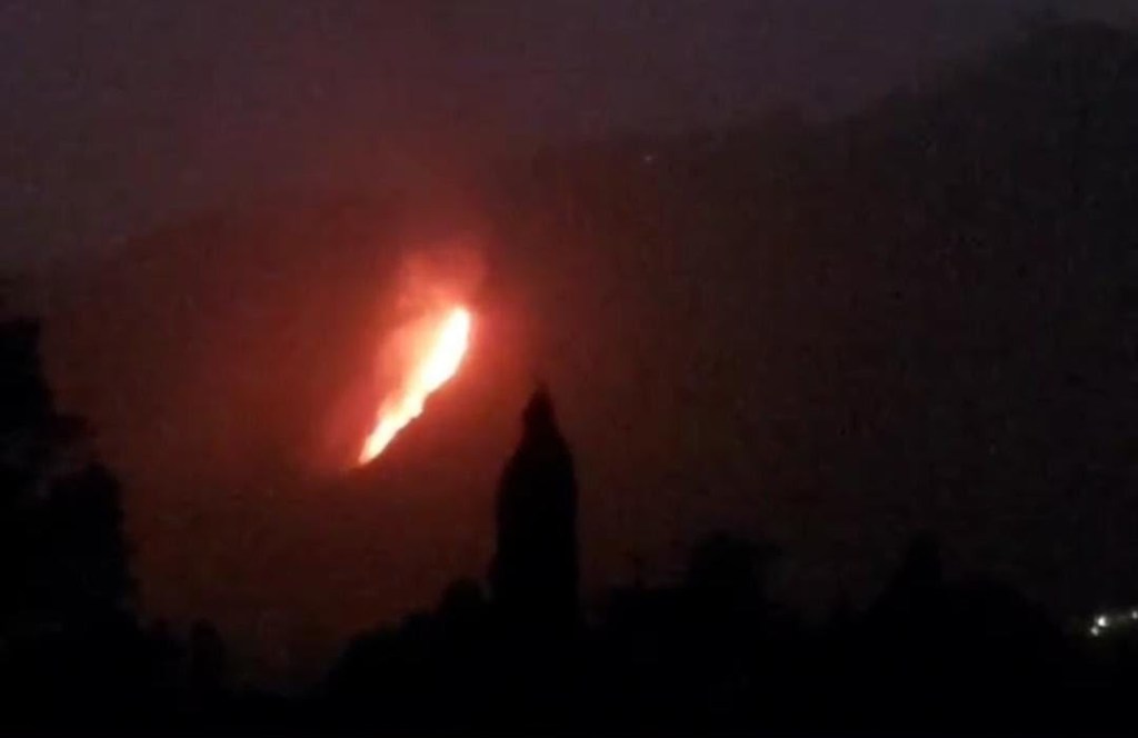 Tiga Orang Tewas dan Tiga Dirawat Akibat Karhutla di Kawasan Bromo&nbsp;Probolinggo
